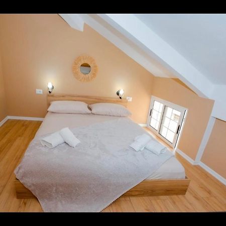 Alvin House Villa Shkoder Exterior photo
